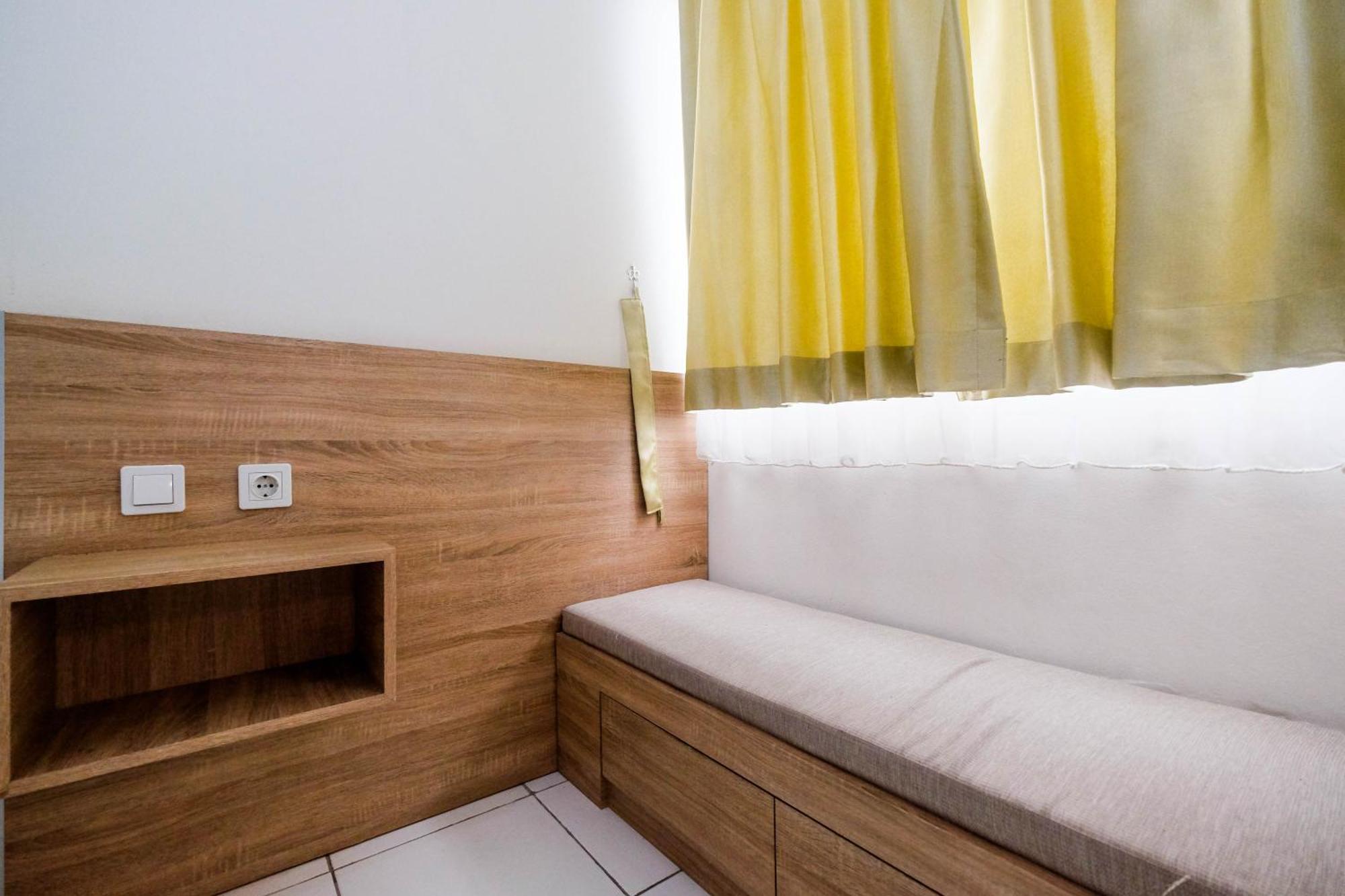 Apartemen New And Modern At Riverview By Travelio *